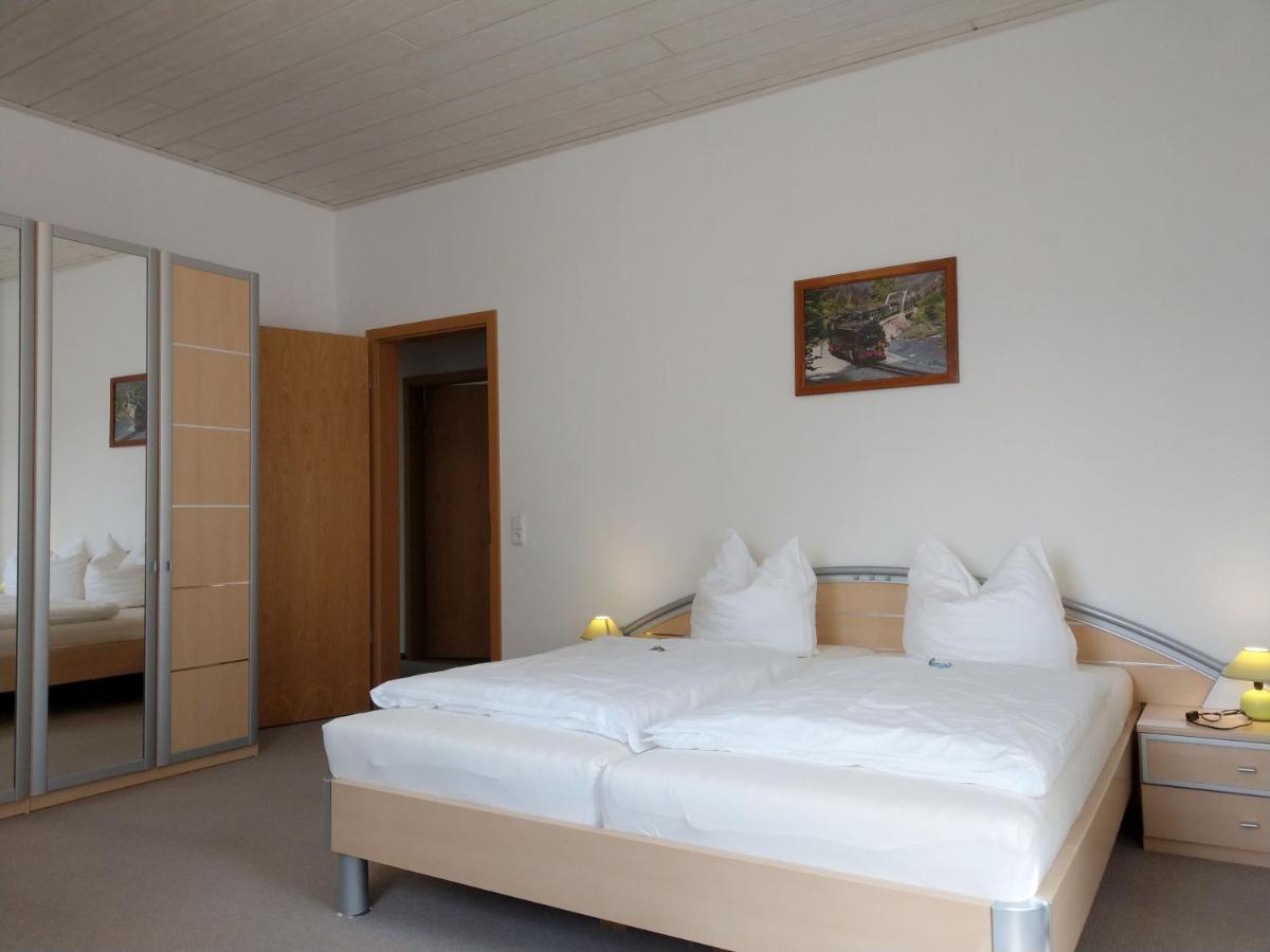 Villa Angelika Altenberg Bagian luar foto